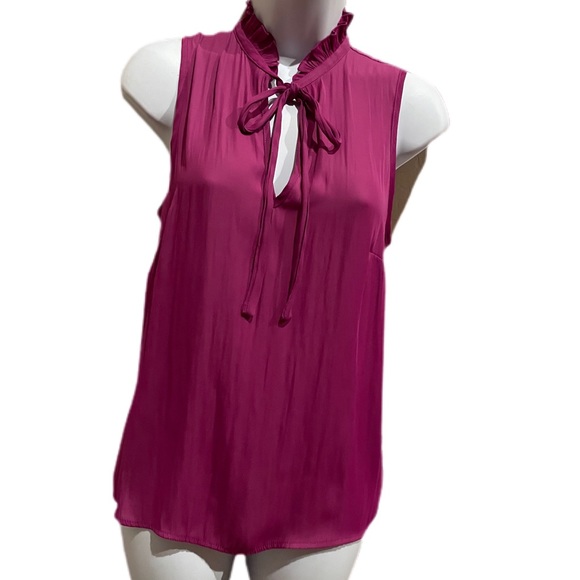 Mossimo top - Picture 4 of 8